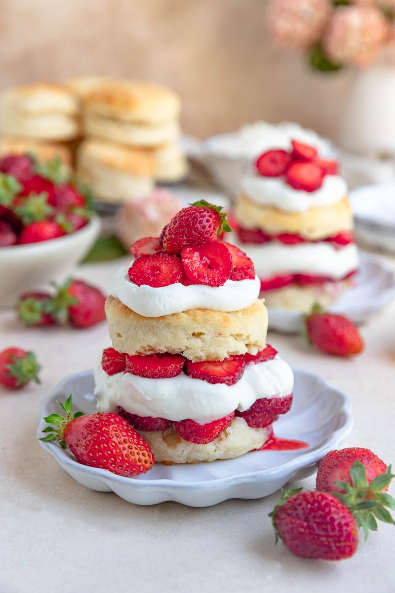4-Ingredient Strawberry Shortcake