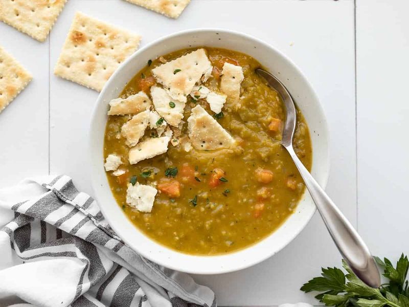 Split Pea Soup with Whole Grain Crackers