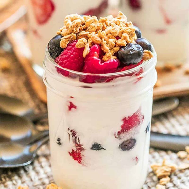 Yogurt and Granola Parfait Cups