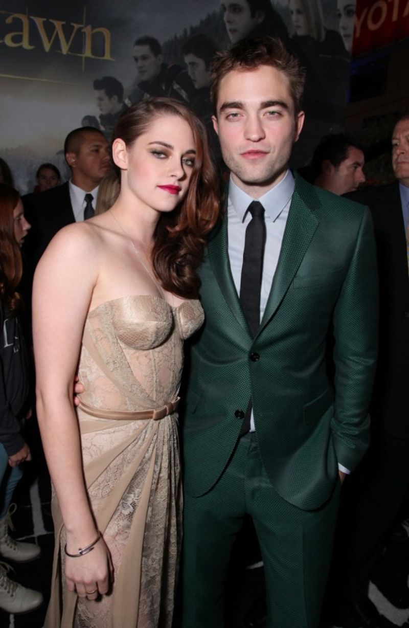 Robert Pattinson and Kristen Stewart