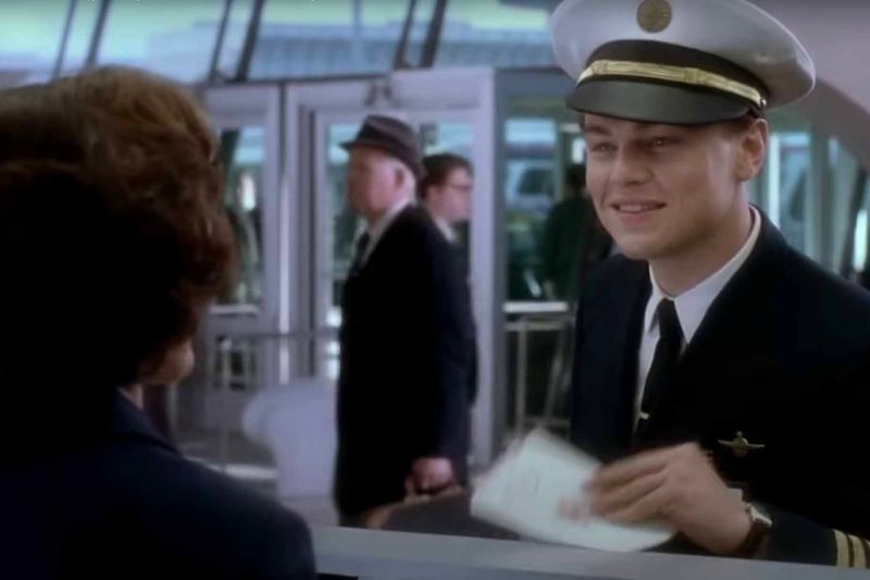 Catch Me If You Can (2002)