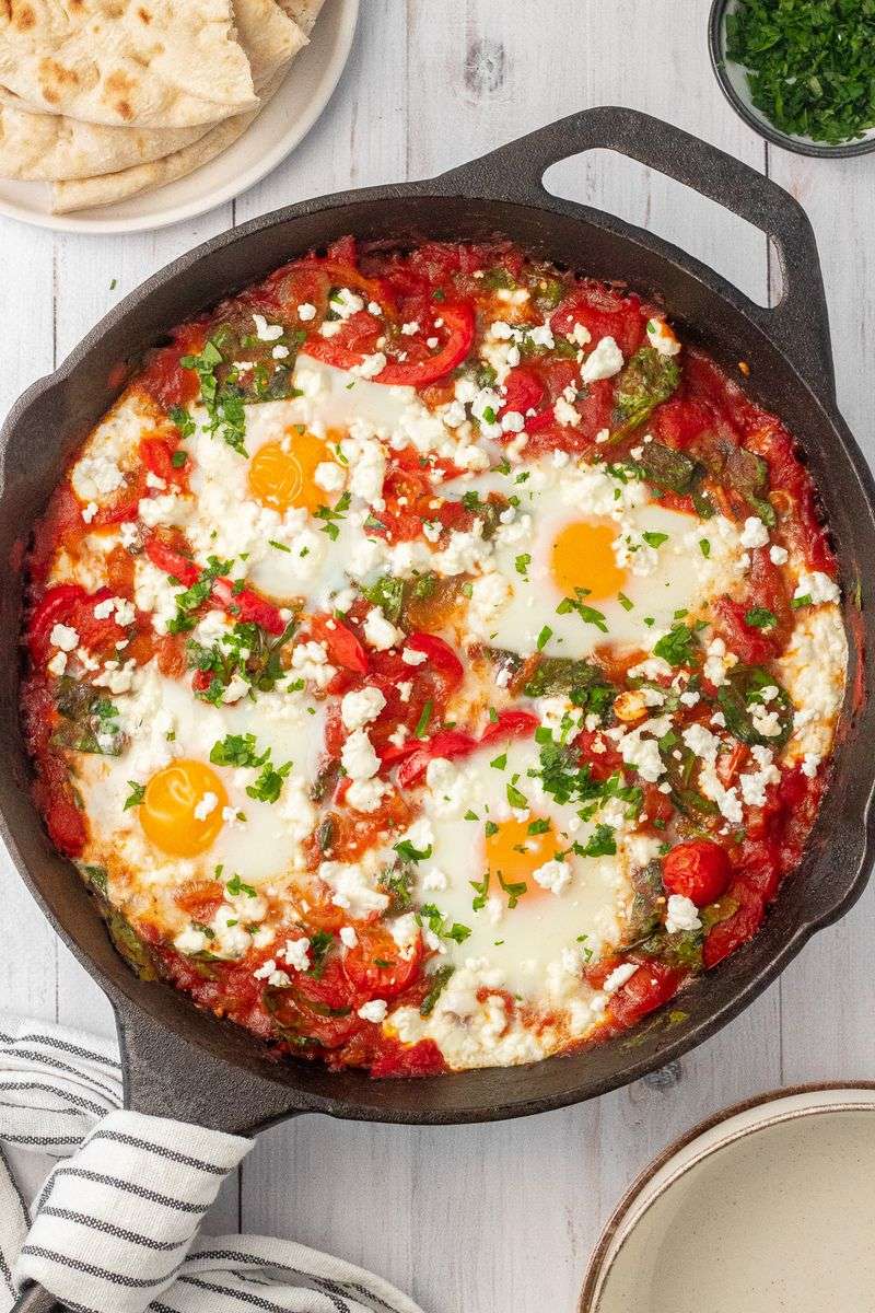 Shakshuka with Leftover Tomato Sauce