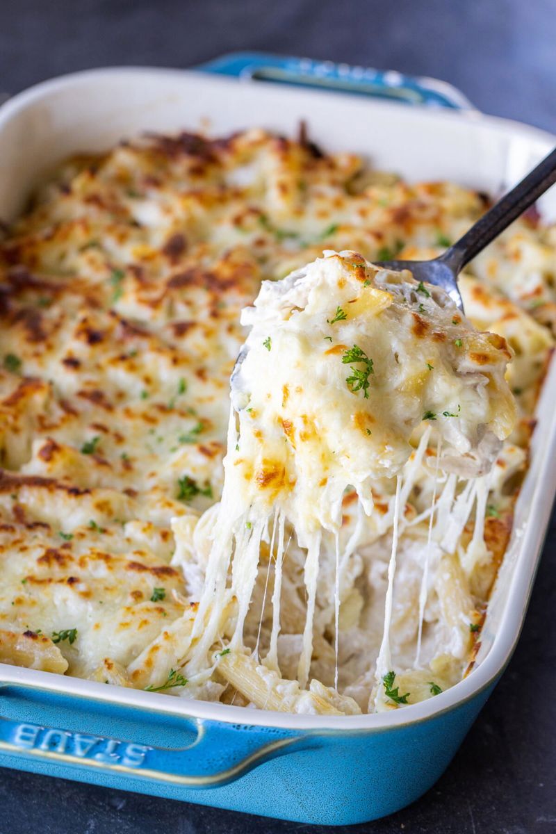 Creamy Chicken Alfredo Bake