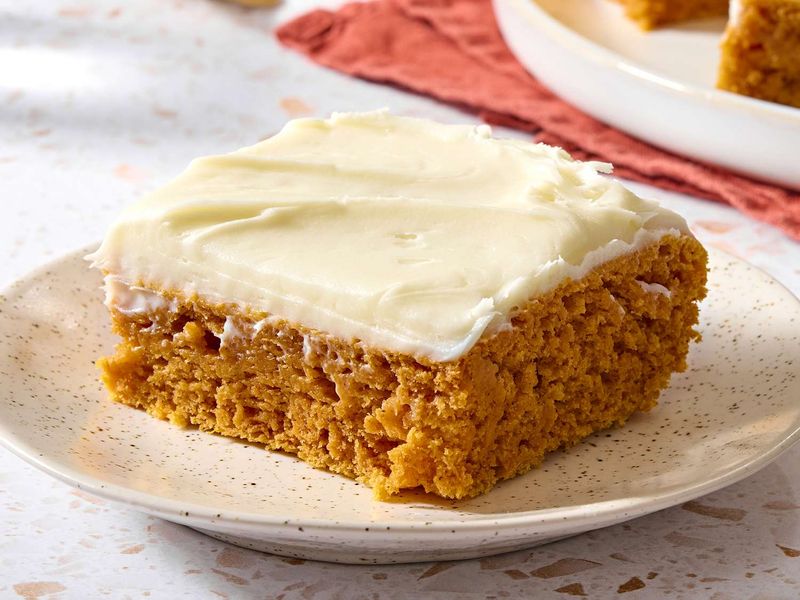 2-Ingredient Pumpkin Cake