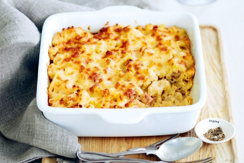 Macaroni Cheese and Cauliflower Bake