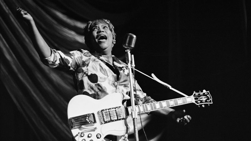 Strange Things Happening Every Day - Sister Rosetta Tharpe (1945)