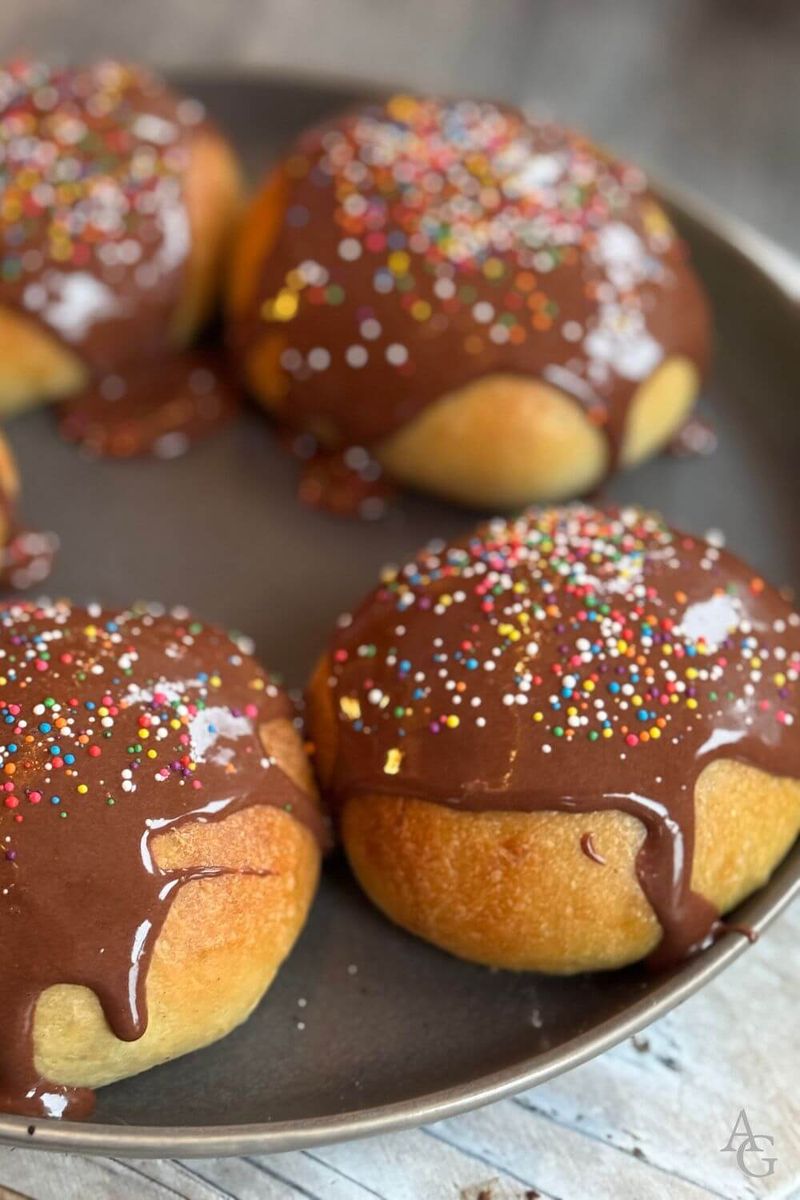 Fastelavnsboller (Carnival Buns)