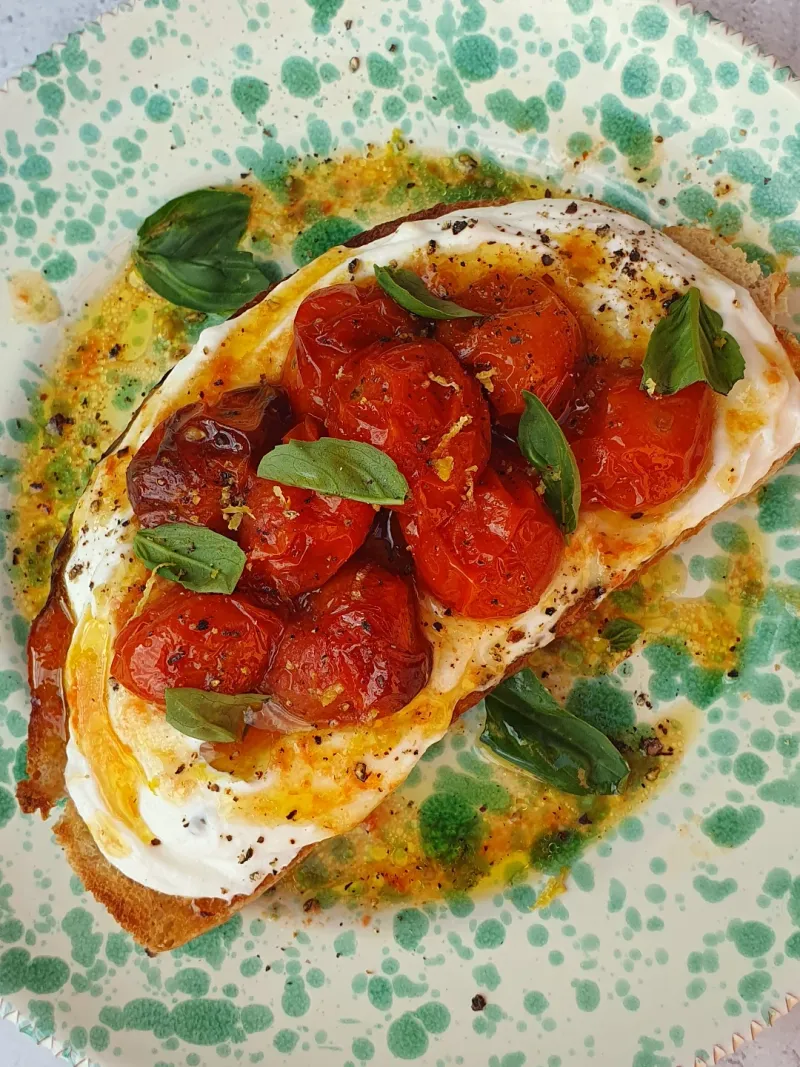 Tinned Tomatoes on Toast