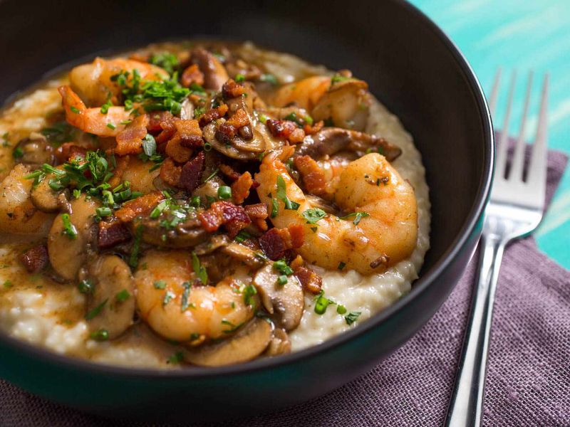 Cheesy Grits with Leftover Shrimp