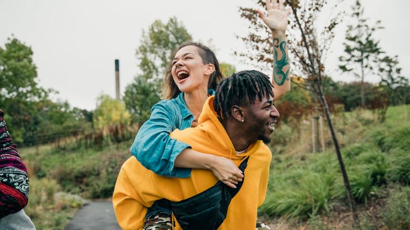 Healthy Friendships That Reveal His Character
