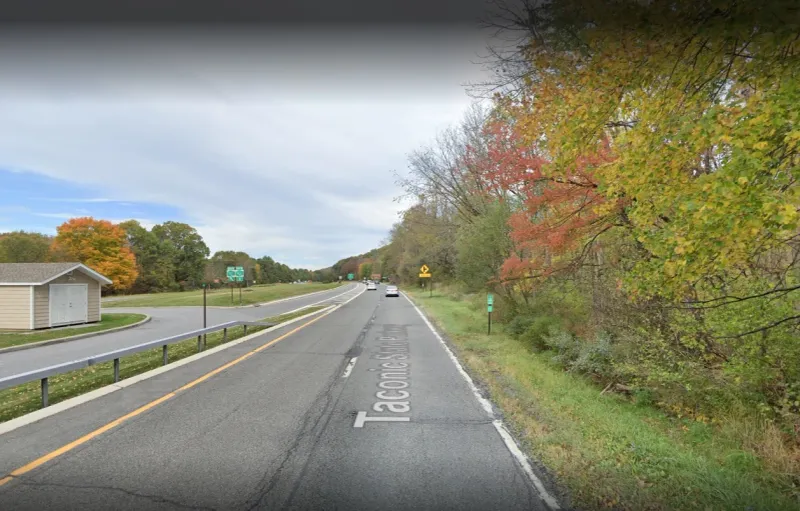 Taconic State Parkway, New York