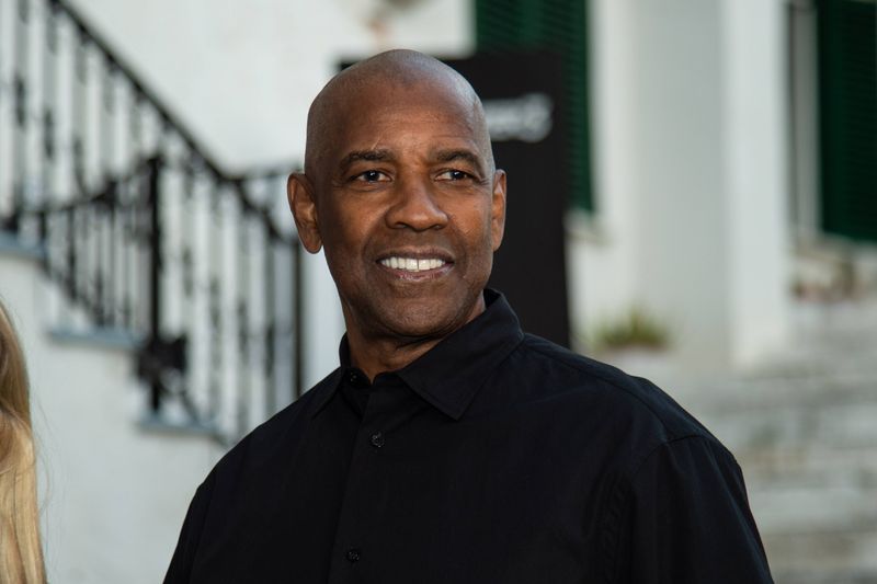 Denzel Washington Keeps It Real With Healthy Consistency