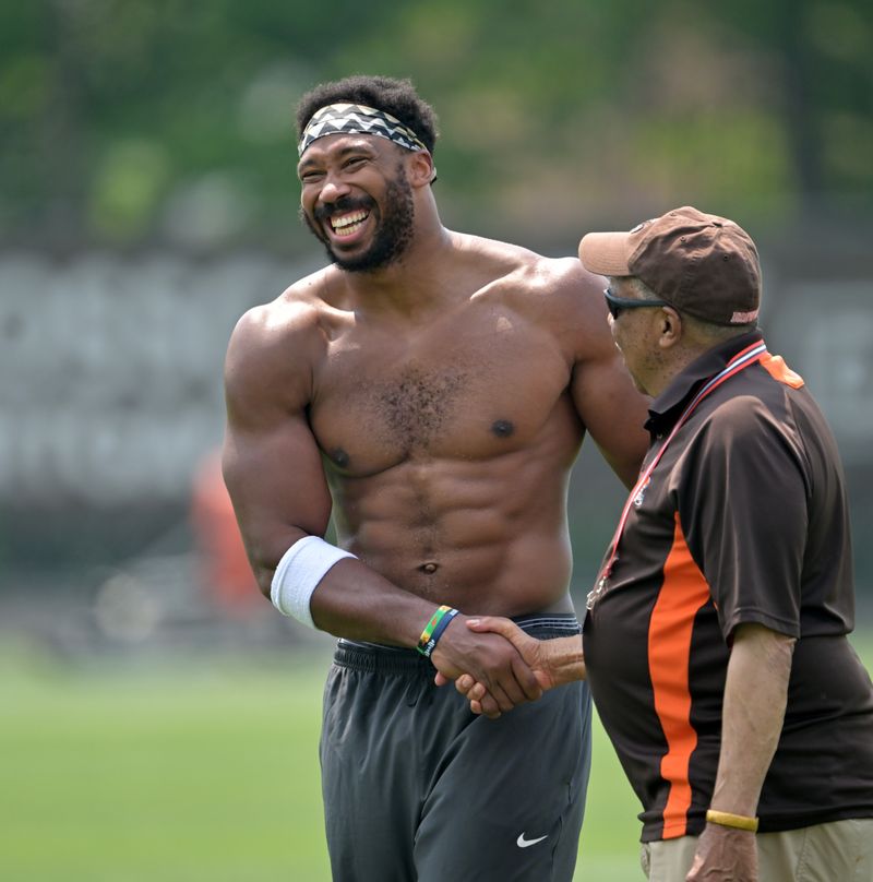 Myles Garrett