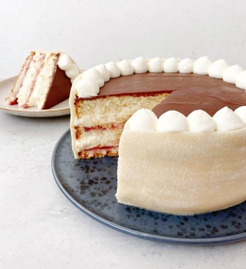 Othellolagkage (Othello Layer Cake)