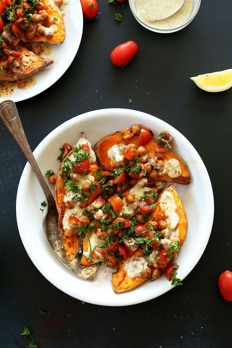 Hummus and Roasted Red Peppers