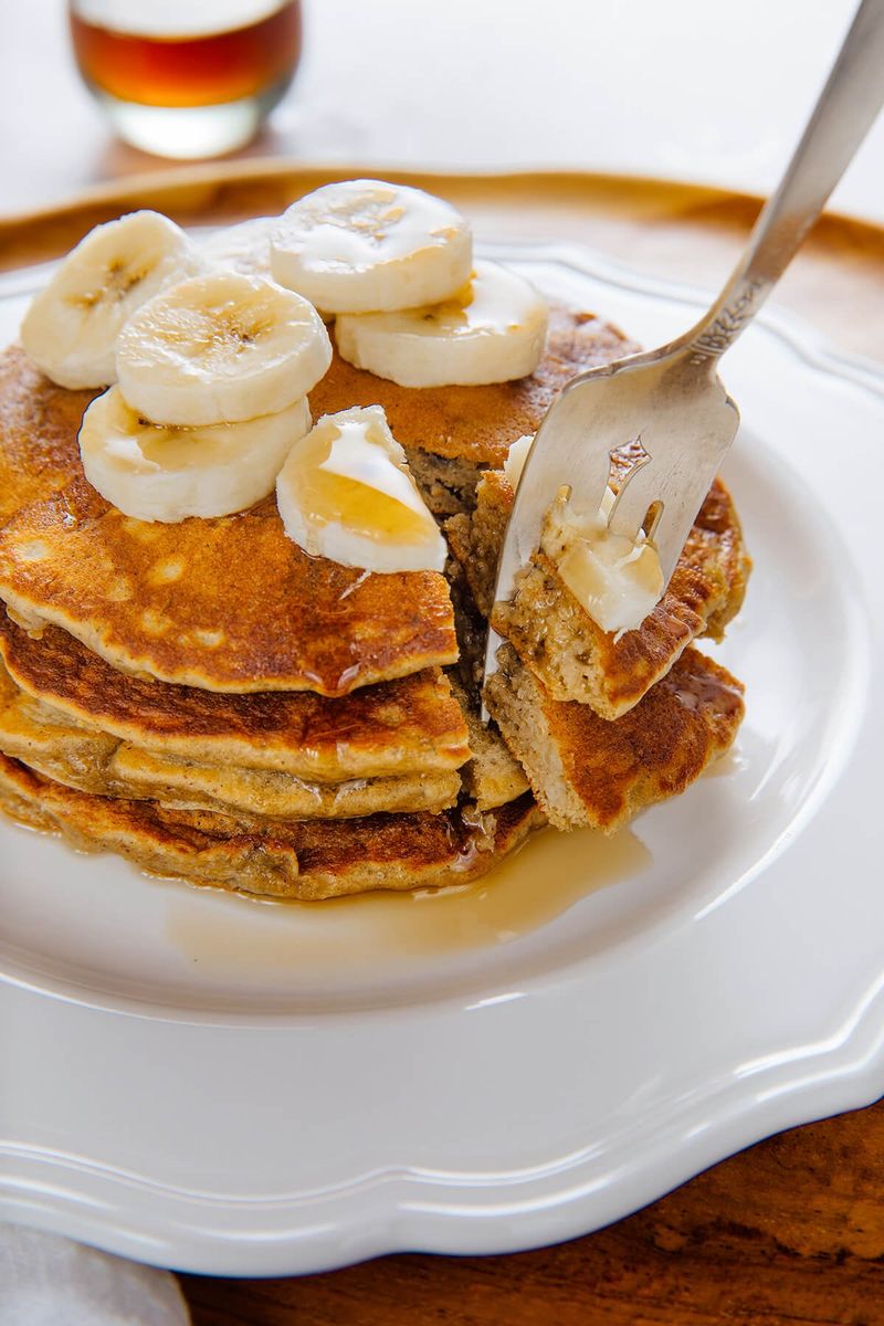 Banana Oat Pancakes