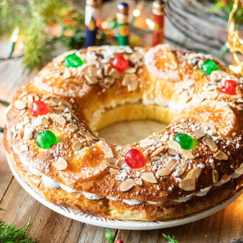 Roscón de Reyes - Spain