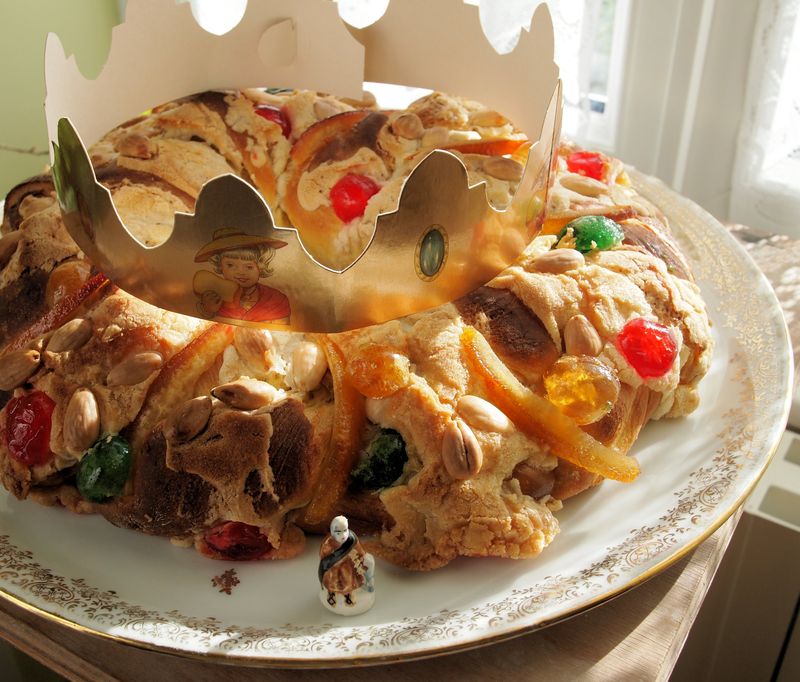 Roscon de Reyes (Three Kings Cake)