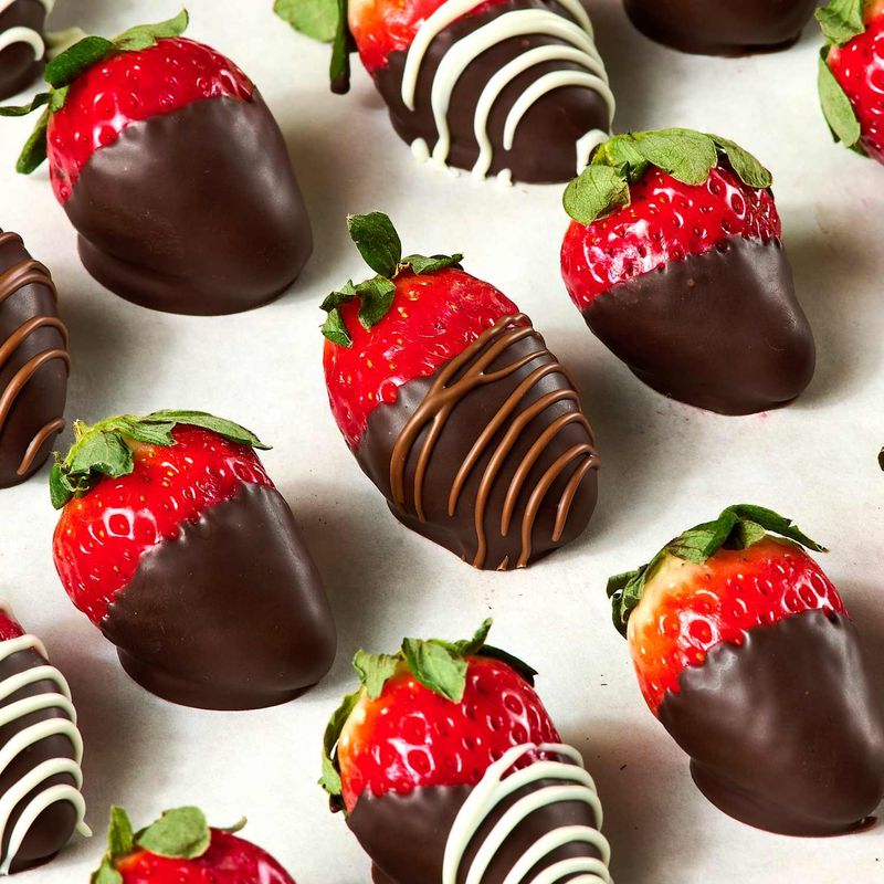 Chocolate-Dipped Strawberries