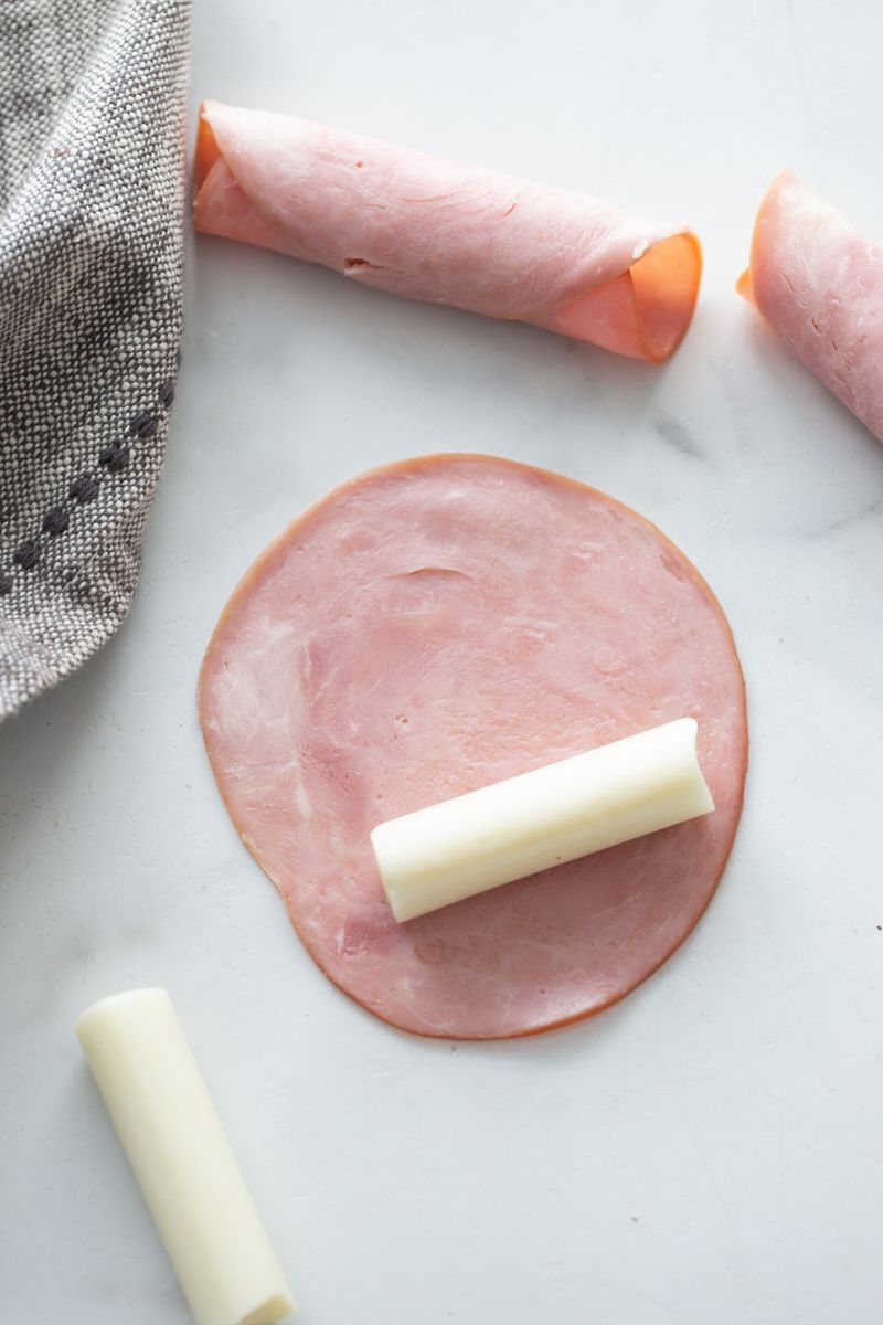 Turkey and Cheese Roll-Ups