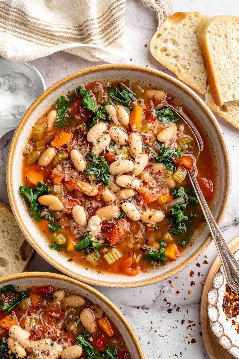 White Bean and Kale Stew