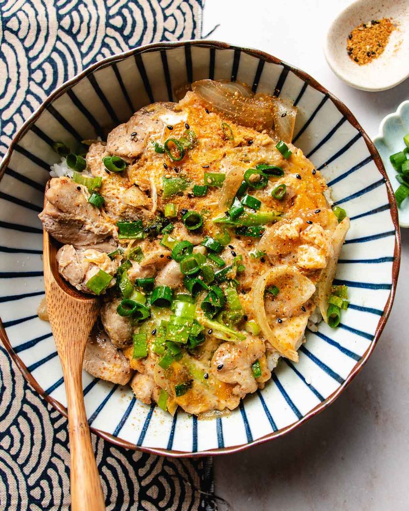 Donburi (Rice Bowl Dishes)