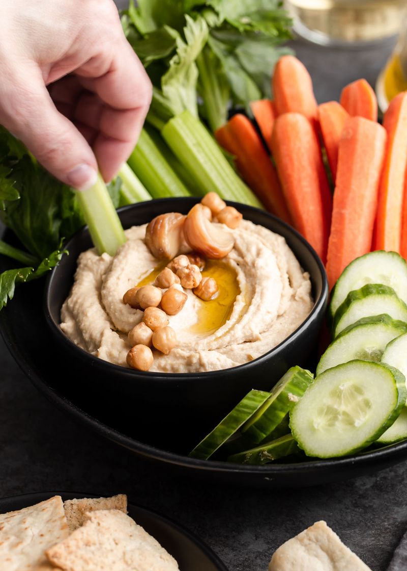 Hummus with Veggie Sticks