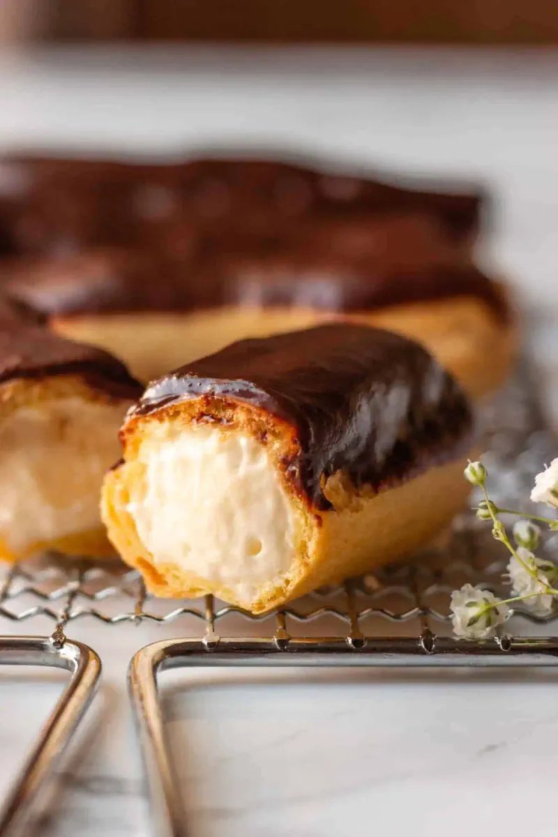 Eclair