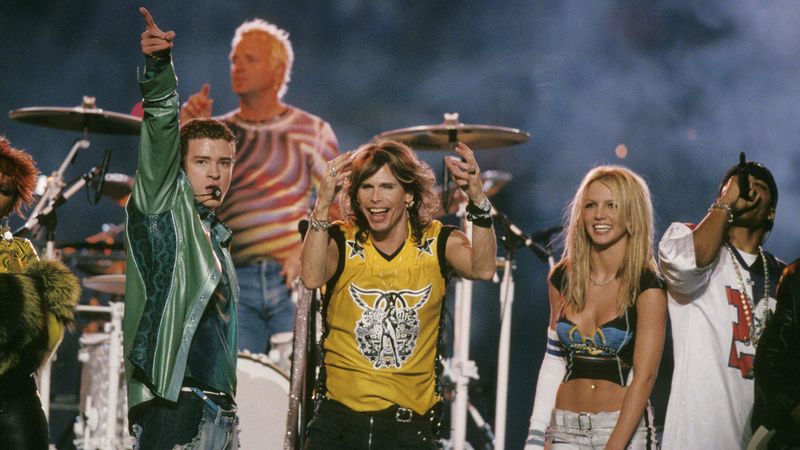 Aerosmith, NSYNC, and Britney Spears - Super Bowl 2001 Halftime Show