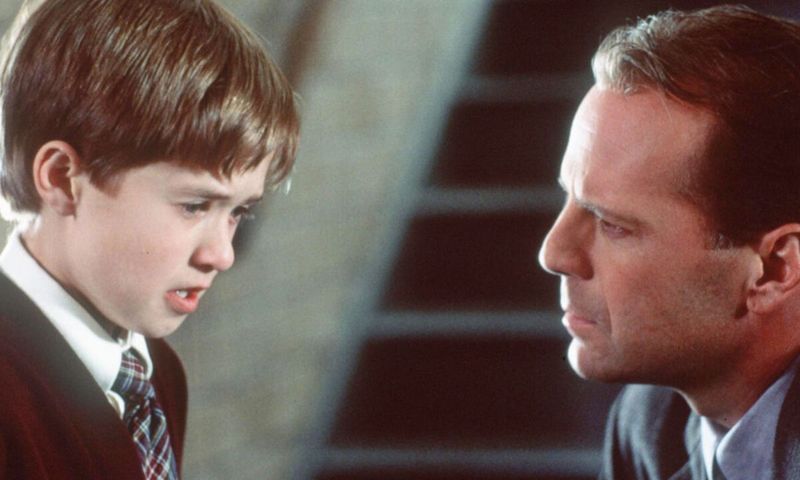 The Sixth Sense (1999)