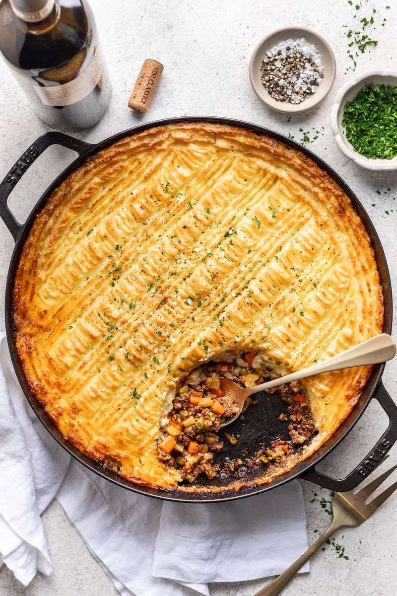 Cottage Pie with Crispy Mashed Potato Top-and-Bottom