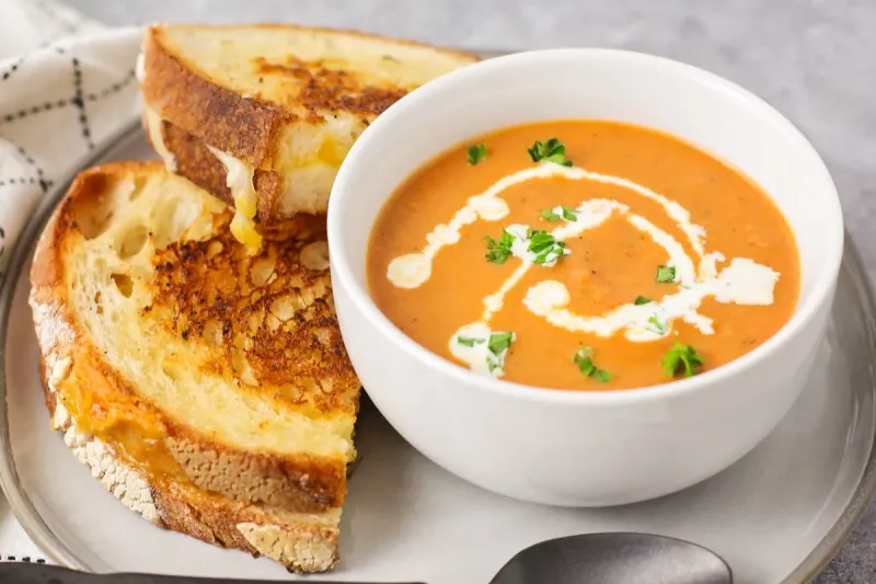 Tinned Soup with Bread