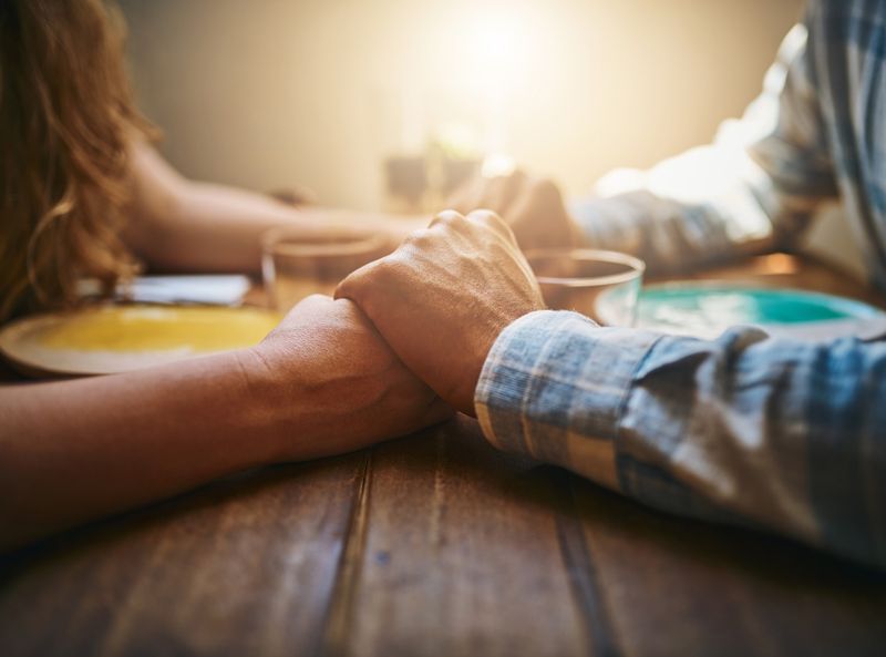 Responding to Bids for Connection