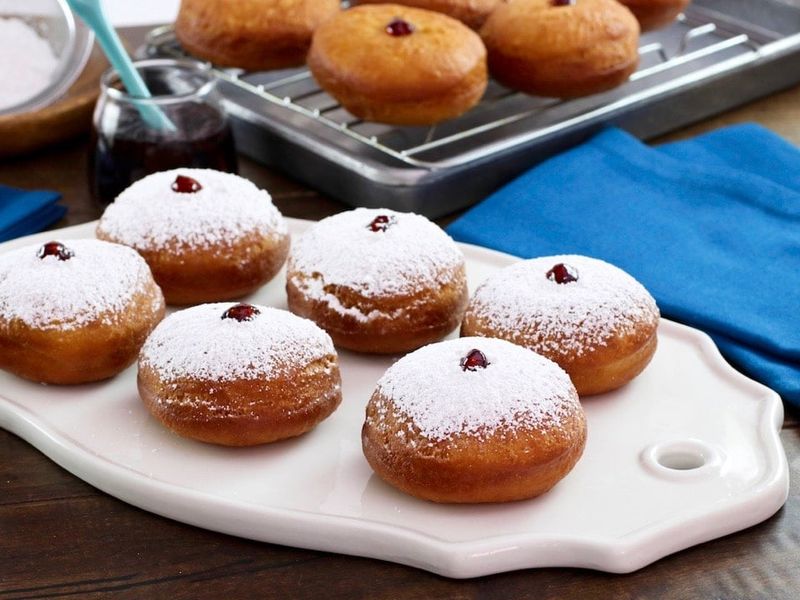 Sufganiyot (Jelly Doughnuts)