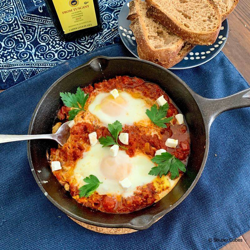 Shakshuka with Pita Bottom