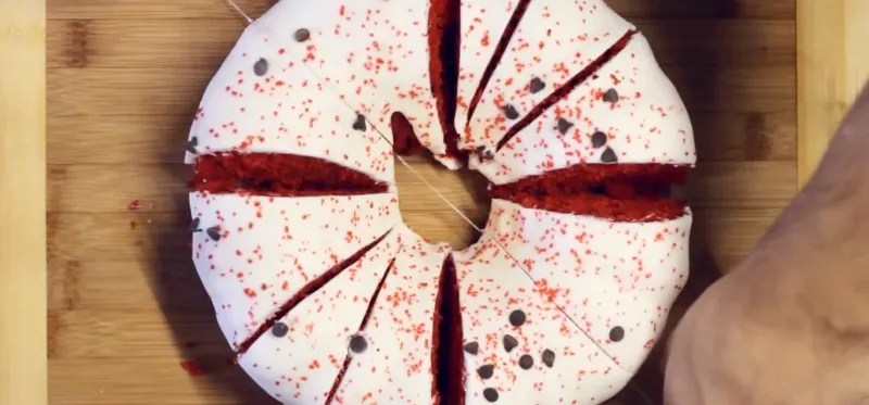Using Dental Floss to Cut Soft Foods Like Cake