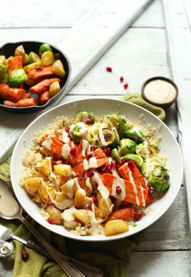 Warm Quinoa Bowl With Roasted Vegetables