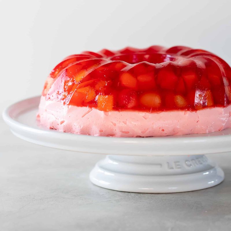 Jell-O with Canned Fruit