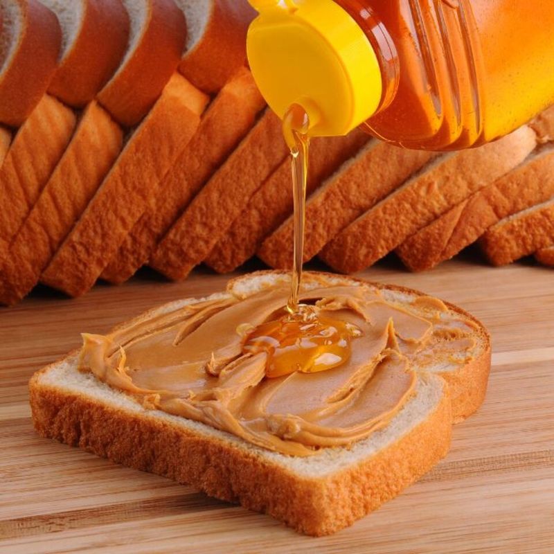 Creamy Peanut Butter and Honey Sandwich