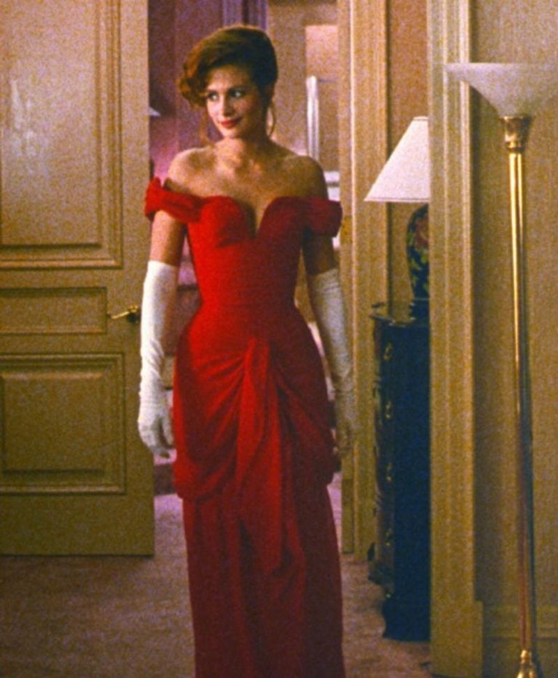 The Changing Dress in Pretty Woman