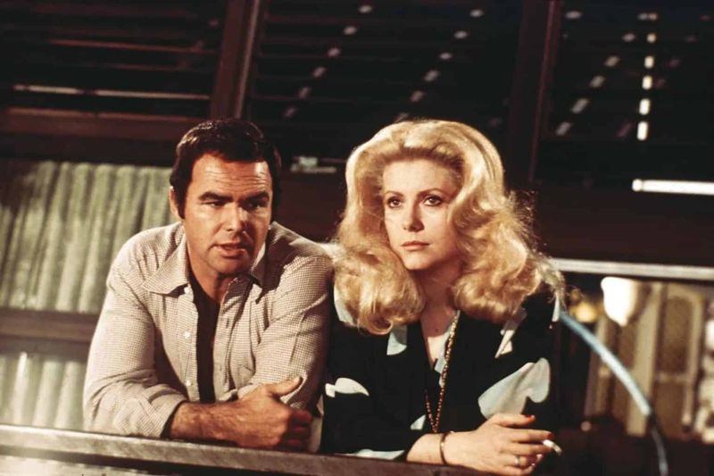 Hustle (1975)