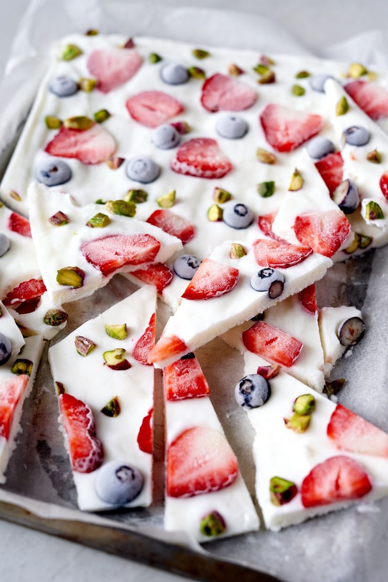Frozen Yoghurt Bark