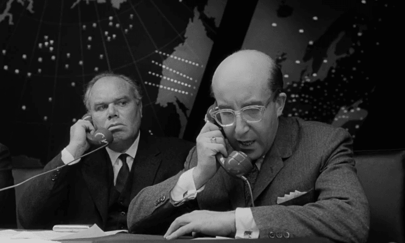 Calling the Soviet Premier - Dr. Strangelove (1964)