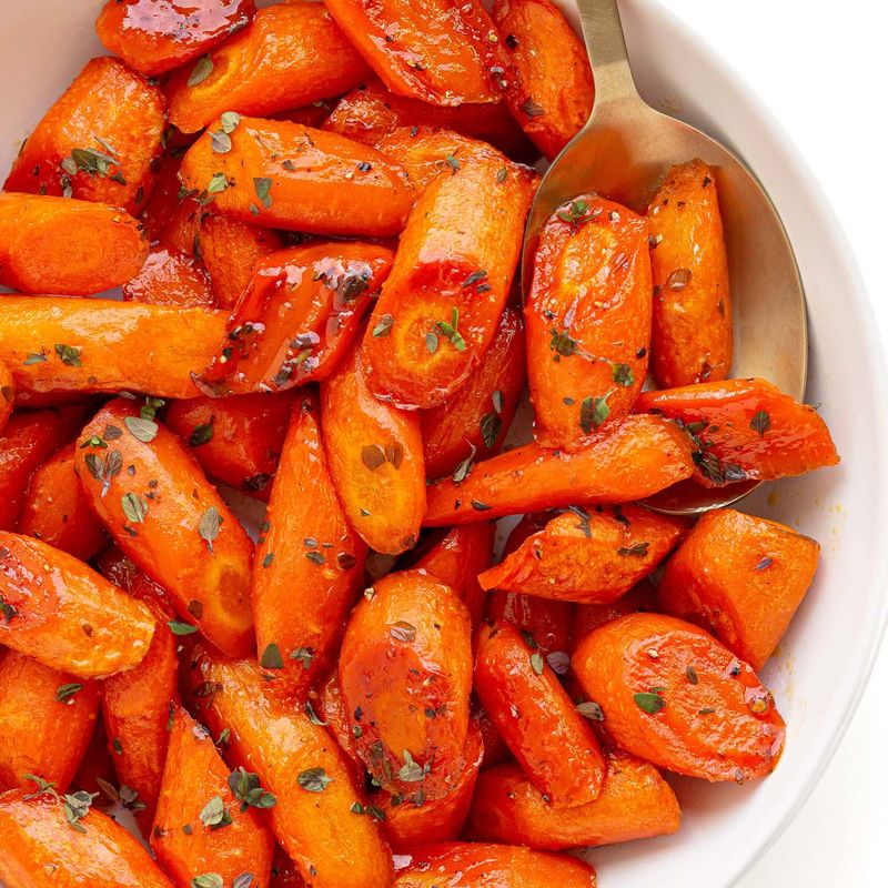 Honey-Roasted Carrots with Thyme