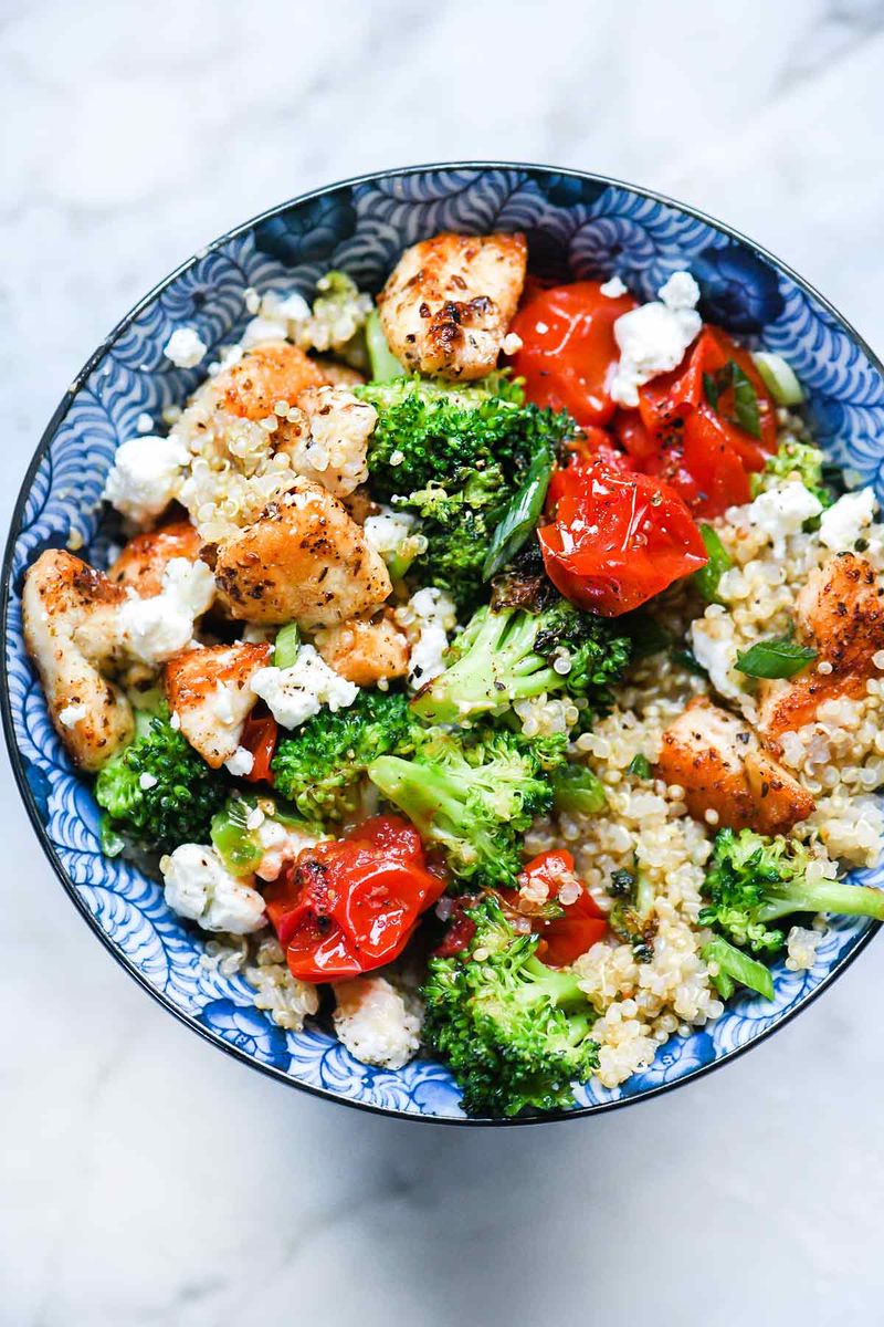 Grilled Chicken and Quinoa Bowl