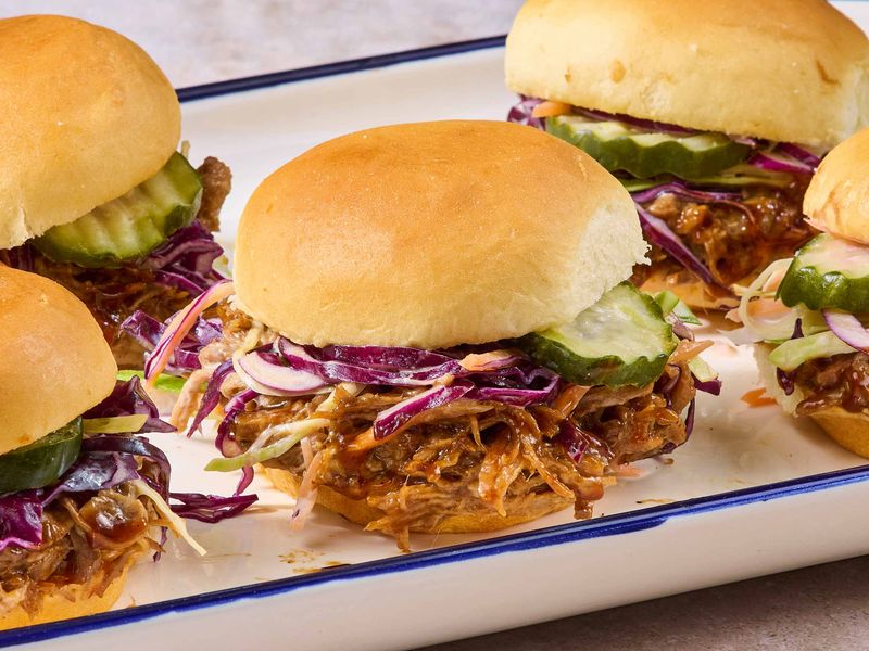 Slow Cooker Pulled Pork Sliders