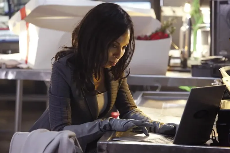 Khandi Alexander