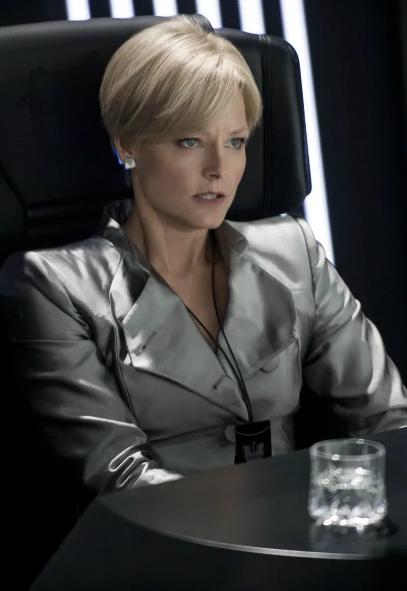 Secretary of Defense Jessica Delacourt in Elysium (2013)