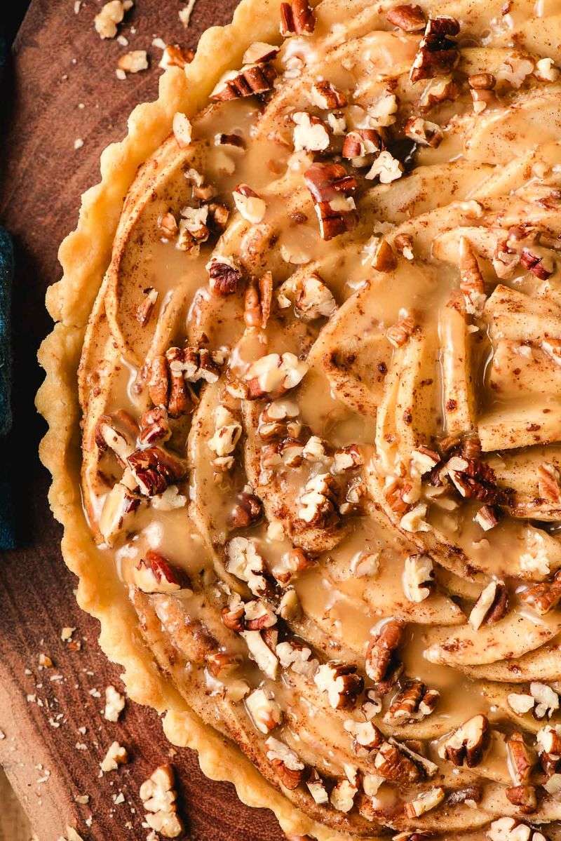 Salted Caramel Apple Tart