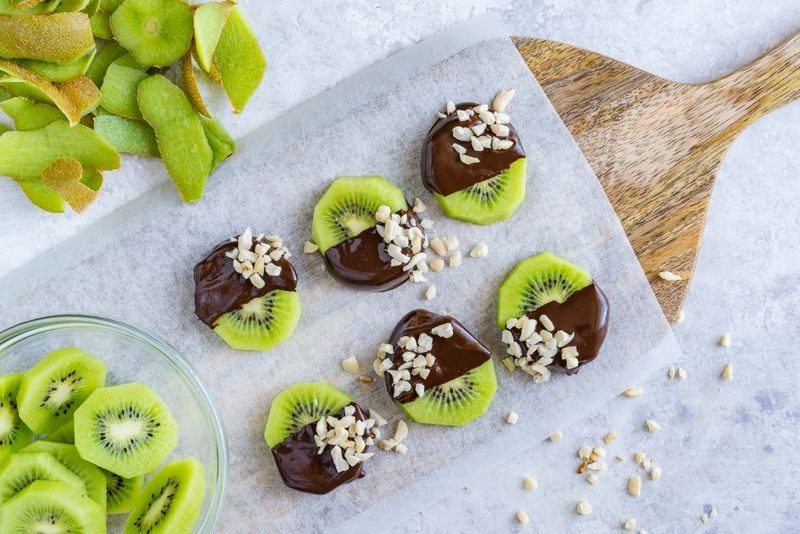 Kiwi and Milk Chocolate